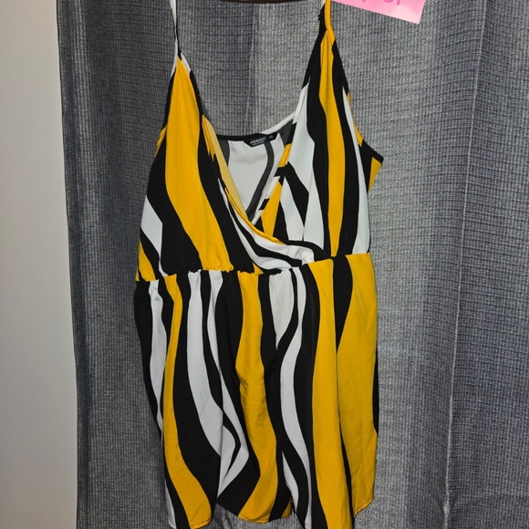 Plus size clothes 1x-2x - Picture 10 of 13